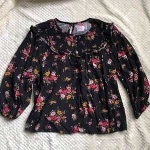 Black and white Poshmark girls long sleeve summer